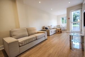 Photo 17- click for photo gallery